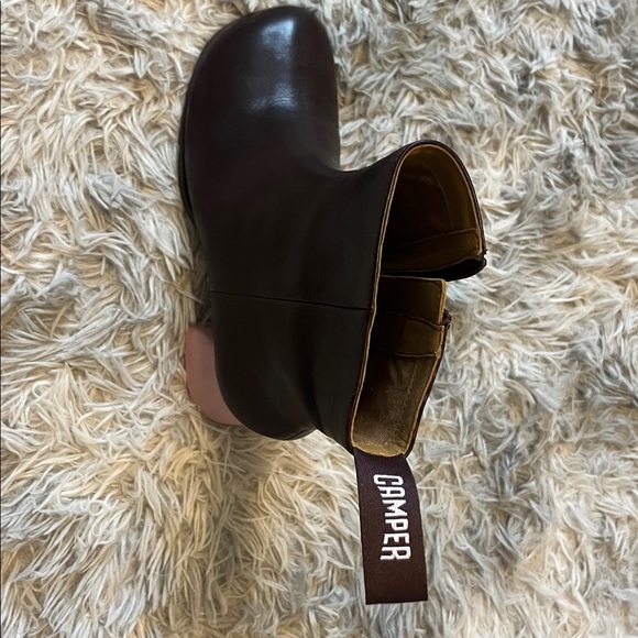 NWT RETAIL $275 Two-Tone Ankle Boots size 9.5 Brand CAMPER - Picture 8 of 9